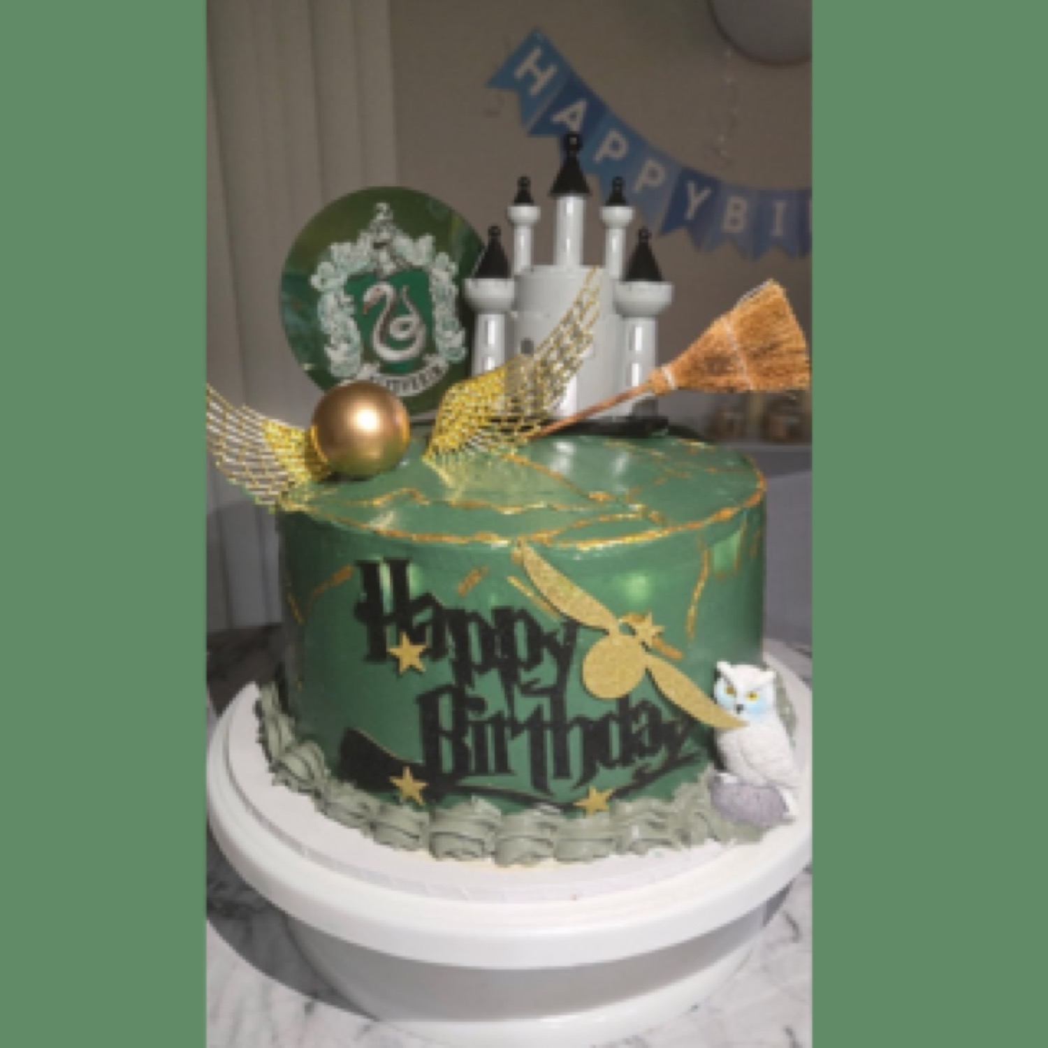 Signature themed showpiece cake